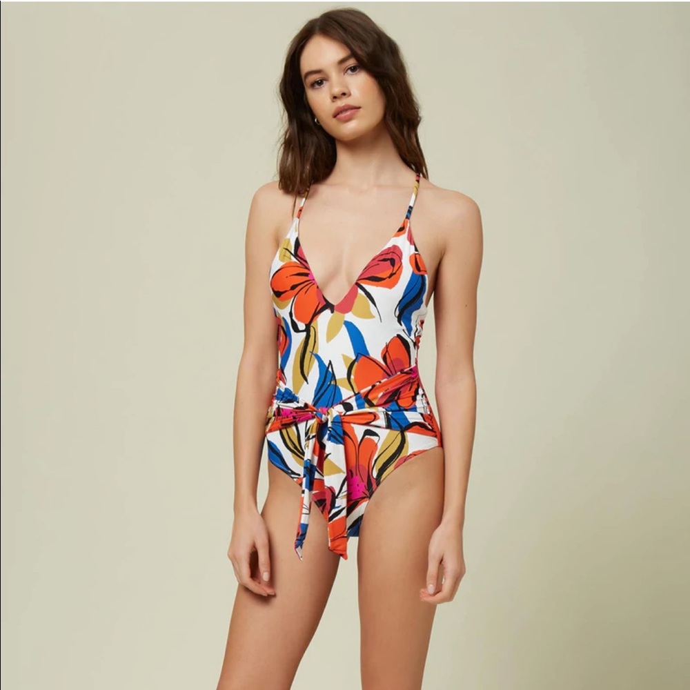 One price swimsuit